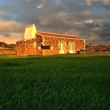 Pico Da Vigia Aldeamento Turístico Santa Bárbara