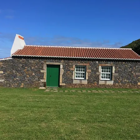 Pico Da Vigia Aldeamento Turístico Santa Bárbara