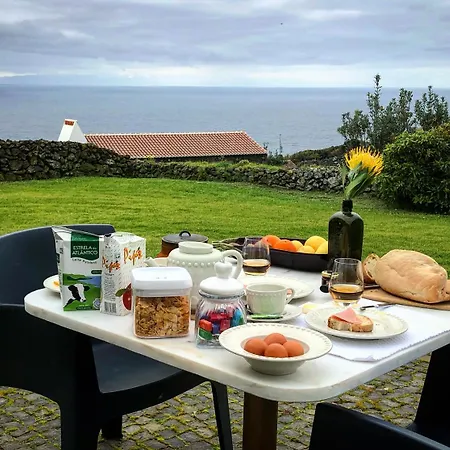 Pico Da Vigia Aldeamento Turístico